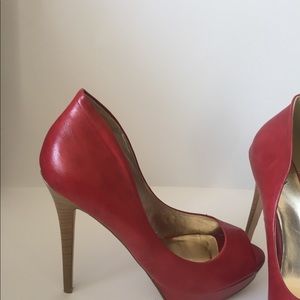 Red leather heels 👠